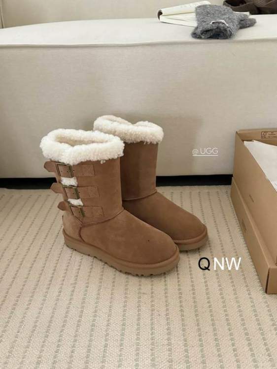 Picture of UGG Shoes _SKUUGGsz35-40NW103719812
